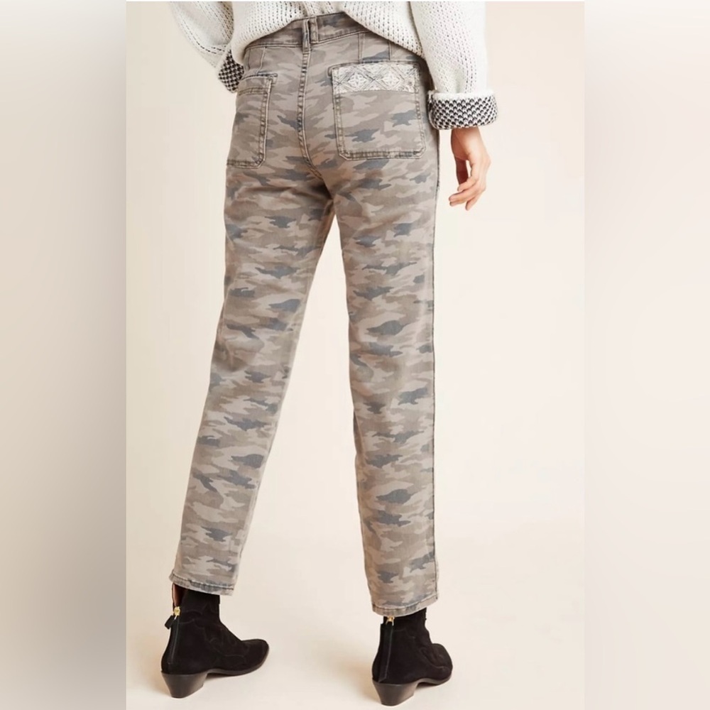 By Anthropologie Mavis Embroidered Green Camo Utility Pants - Size 26 - Picture 2 of 12